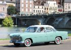 Simca Vedette Versailles  Simca Vedette Versailles, 10e bouchon de Joigny, 7 septembre 2025