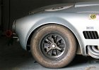 AC Cobra 427