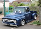 Ford F100 1956  Ford F100 1956, bourse de Courtenay, 7 avril 2024