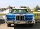 Lincoln Continental MkIV  Lincoln Continental MkIV, bourse de Joigny, 1 mai 2022