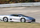 Jaguar XJ220