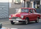 Simca Aronde  Simca Aronde, bouchon de Nemours, 5 octobre 2025
