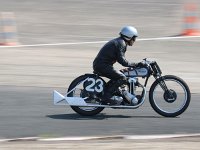 Triumph  Triumph, Vintage Revival Montlhery, 8 mai 2022