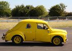 Renault 4cv  Renault 4cv, La Locomotion en fête, aérodrome de Melun-Villaroche, 11 juin 2017