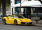 Ferrari 488  Ferrari 488, traversée de Paris, 30 août 2020