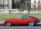 Jaguar E-type coupé, Traversée de Paris, 11 janvier 2015  Jaguar E-type coupé, Traversée de Paris, 11 janvier 2015