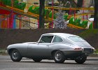 Jaguar E-type coupé  Jaguar E-type coupé, 16e traversée de Paris hivernale, 10 janvier 2016