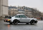 Porsche 911 turbo  Porsche 911 turbo, traversée de Paris, 7 janvier 2018