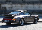 Porsche 911 Carrera  Porsche 911 Carrera, Traversée de Paris "hivernale" 17 avril 2022
